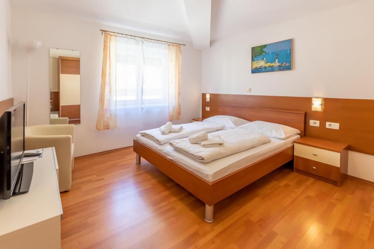 Apartments Liburnija Opatija Eksteriør billede