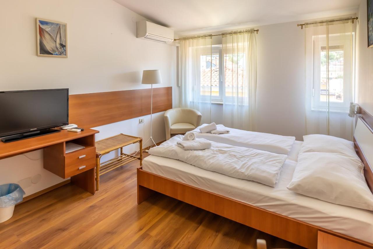 Apartments Liburnija Opatija Eksteriør billede