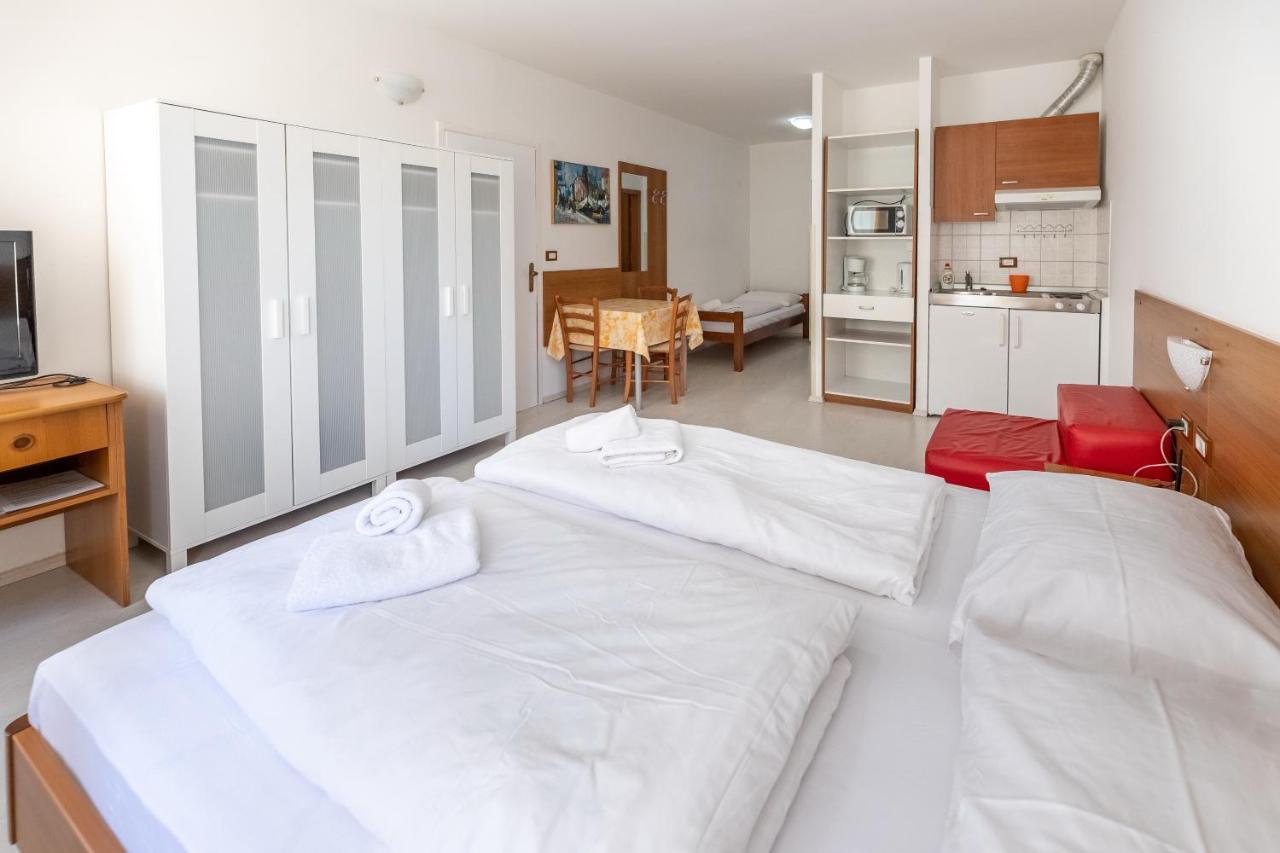Apartments Liburnija Opatija Eksteriør billede