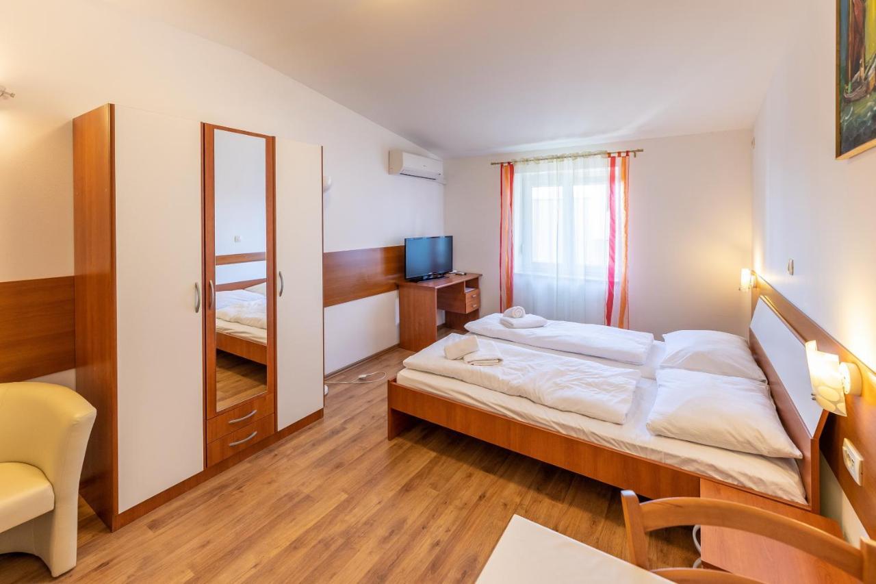 Apartments Liburnija Opatija Eksteriør billede
